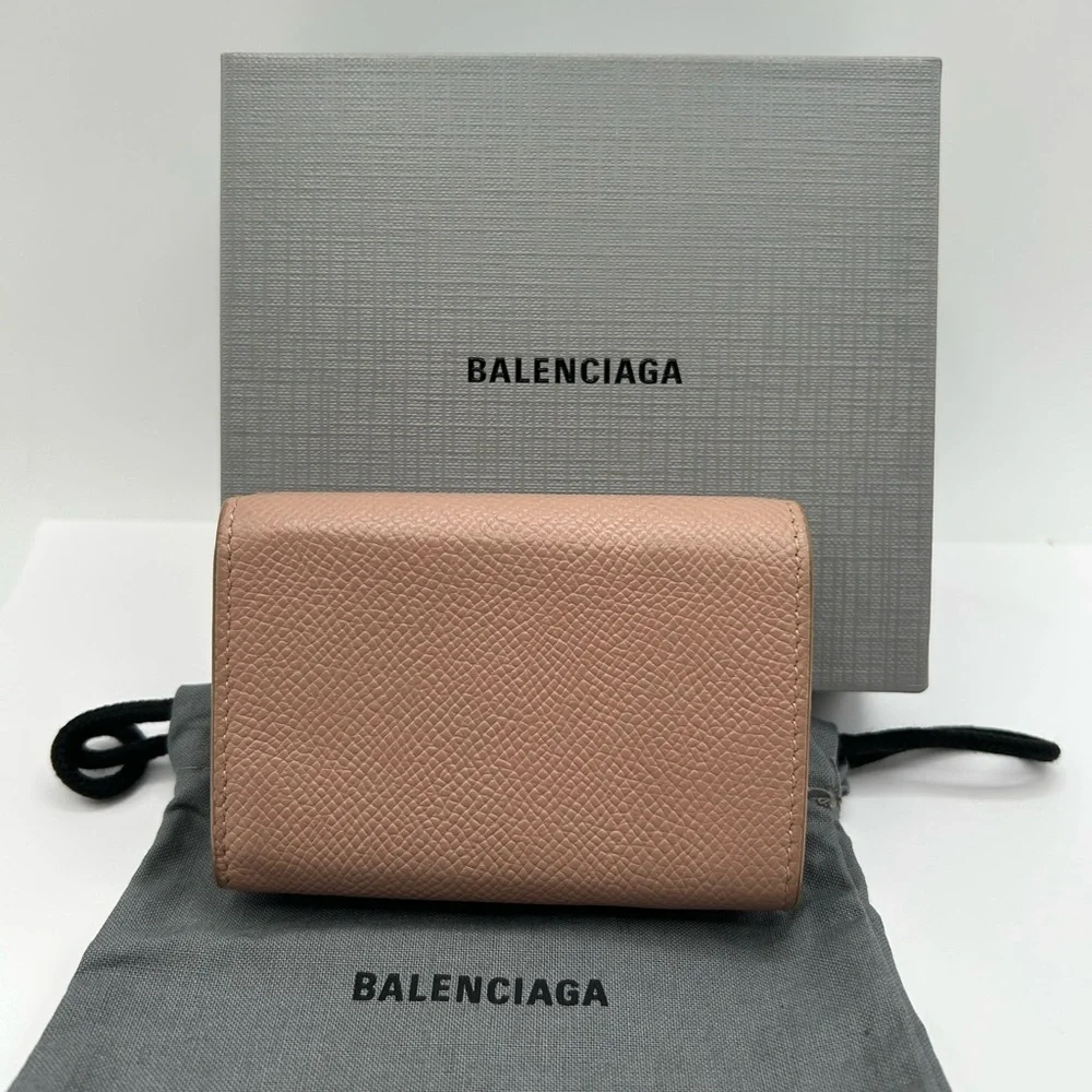 Authentic Balenciaga trifold wallet - Picture 2 of 15